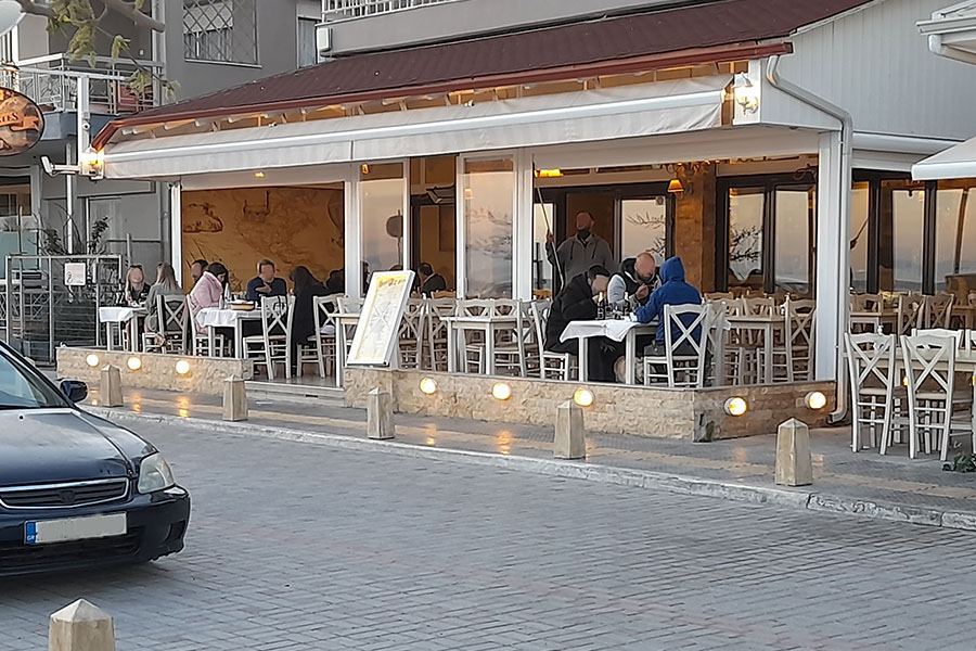 Pirates Restaurant Taverna