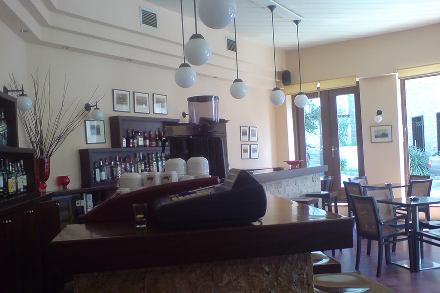 Corso Cafe Bar