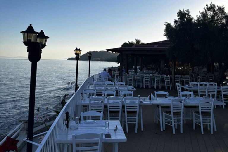Γαλήνη Ψαροταβέρνα Restaurant
